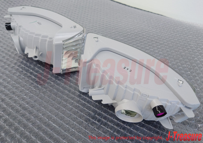 TOYOTA MARK2 JZX110 2000-2007 Genuine Cornering Lamp Lens & Body RH LH Set OEM