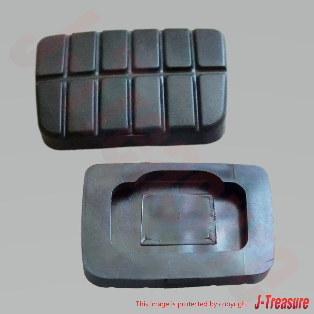 NISSAN PICKUP D21 95-97 Genuine Brake & Clutch Pedal Cover 46531M3000 x2 set