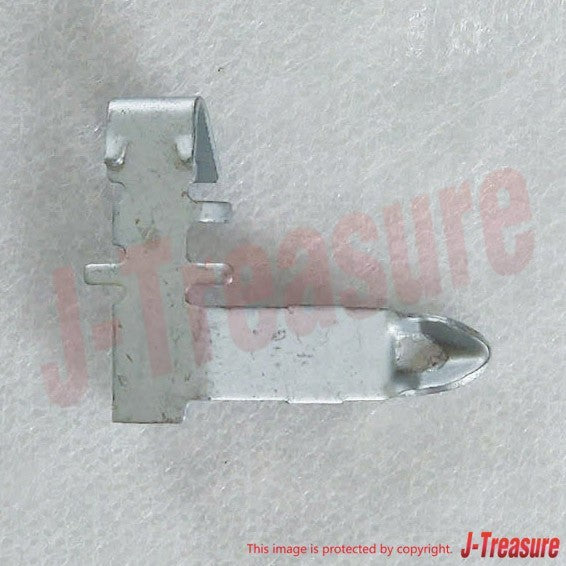 TOYOTA CAMRY ASV50 2009-2017 Genuine Oil Filter Bracket Clip 15679-37011 OEM