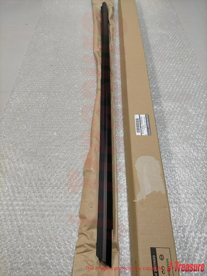 NISSAN GT-R GTR R35 Genuine Front Door Outside Molding Assembly Right Side OEM
