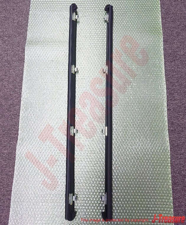 TOYOTA HARRIER LEXUS RX300 Genuine Front Door Inner Weatherstrip RH & LH Set OEM