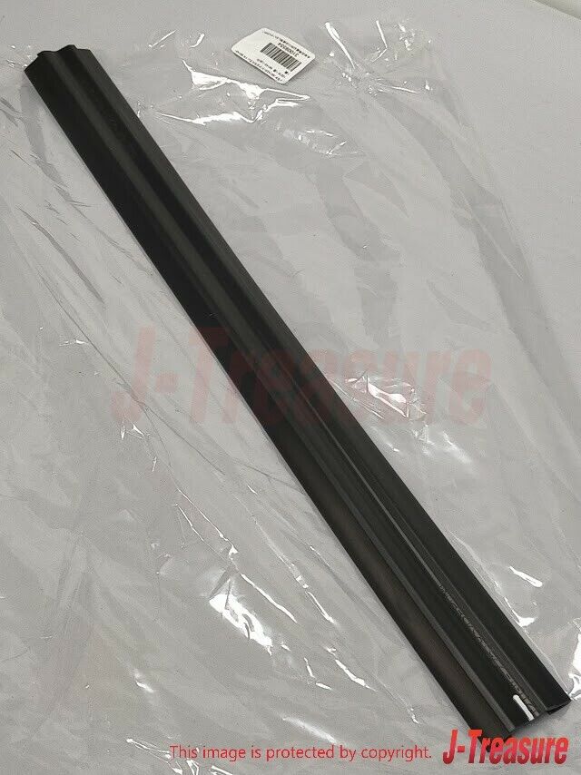 TOYOTA LEVIN TRUENO AE86 Genuine Front Door Glass Run Front Side RH and LH 2pcs