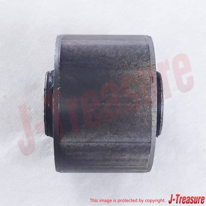 TOYOTA LAND CRUISER KZJ7# '94-95 Genuine Trailing Arm Bush Sub Assy No.1 x2 Set