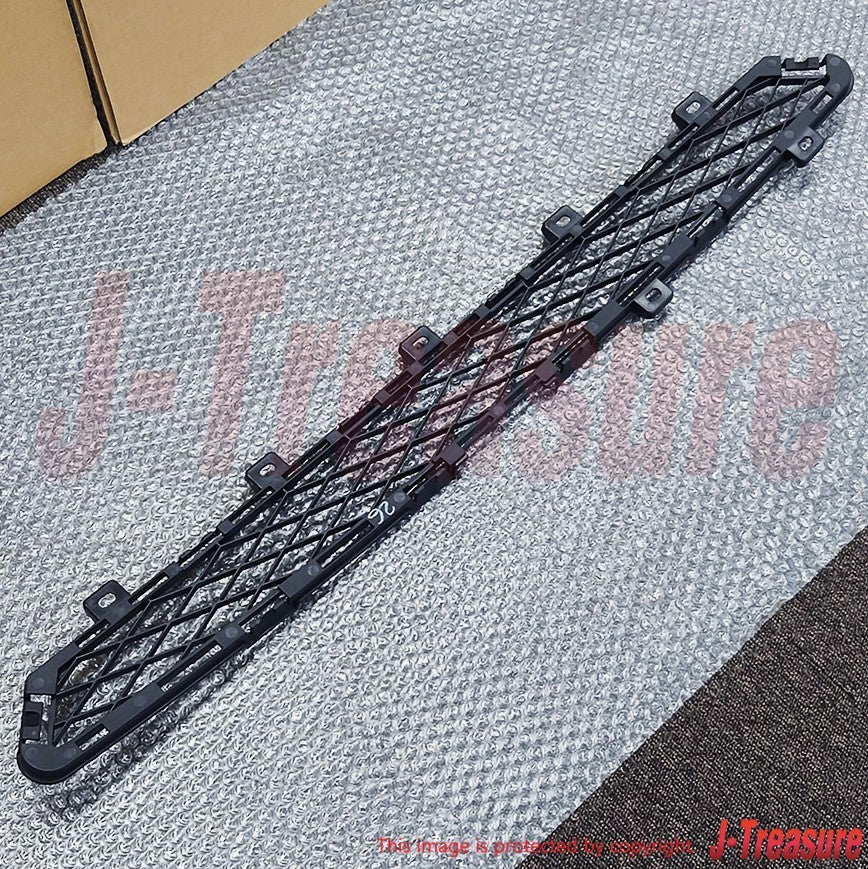 NISSAN GT-R R35 2011-2016 Genuine Front Bumper Upper Grille 62256-KB50A OEM
