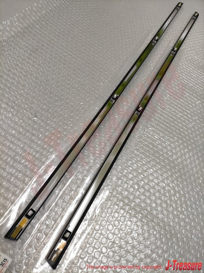 TOYOTA LAND CRUISER FZJ80 LEXUS LX450 Genuine Quarter Door Belt Moulding Set OEM