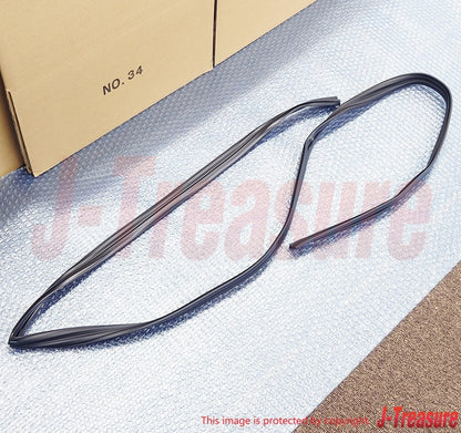 TOYOTA 4RUNNER 85-89 Genuine Front Door Glass Run Channel No Vent 6814189107 OEM