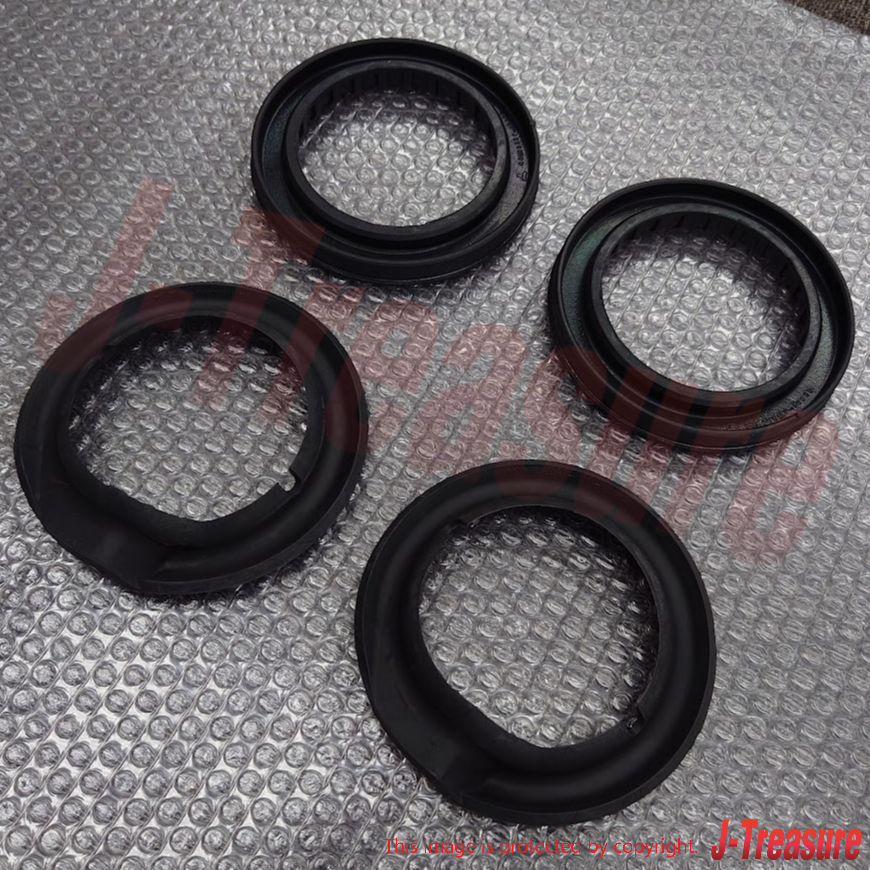 TOYOTA LEVIN TRUENO AE86 Genuine Rear Spring Insulator Upper & Lower Set OEM