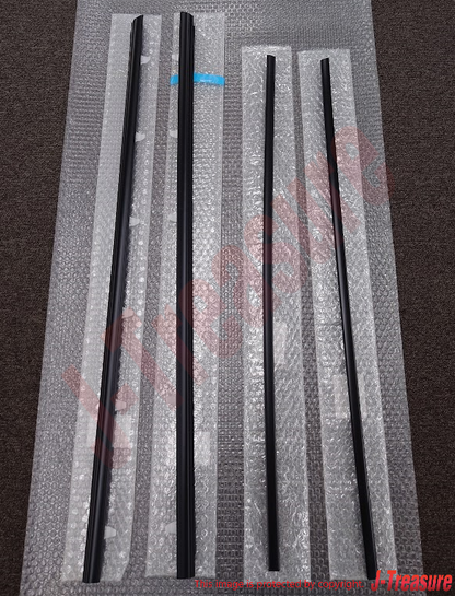 HONDA ACURA INTEGRA DC# 94-01 Genuine Roof Side & Front Door Window Molding set
