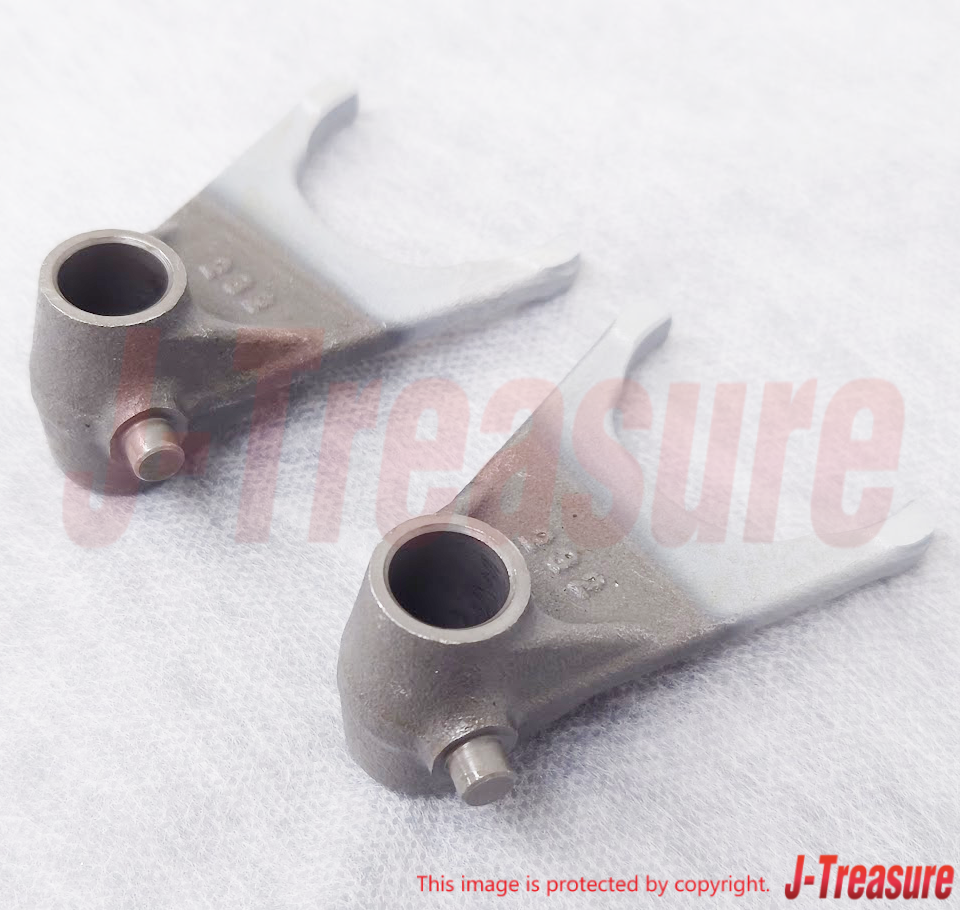 KAWASAKI NINJA ZX-6R ZX600 95-06 Genuine Output Fork Shift 13140-1232 x2 Set OEM