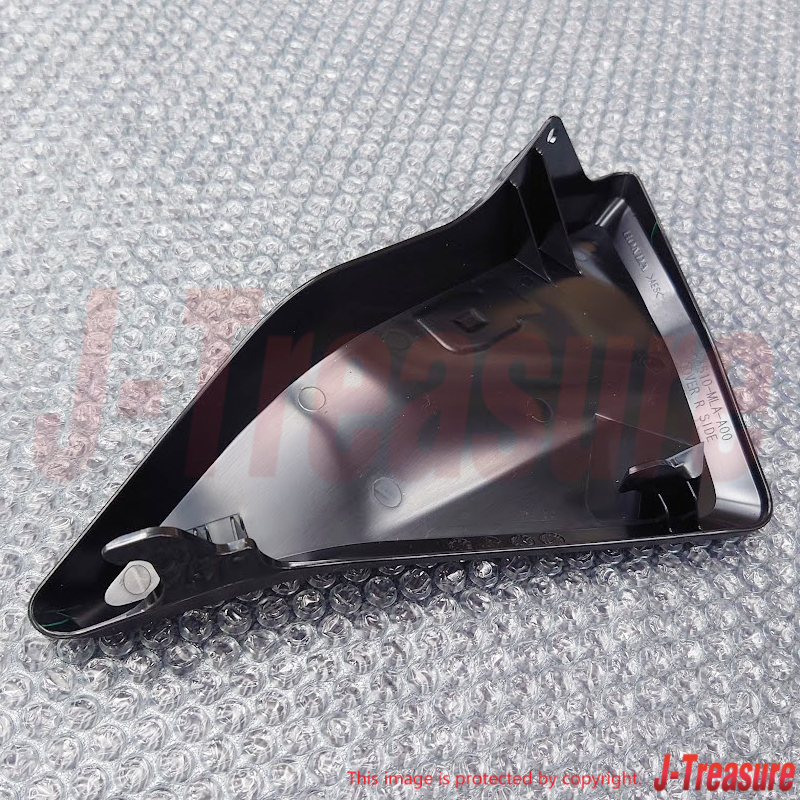 HONDA REBEL CMX1100 2021-2023 Genuine Side Cover RH 83510-MLA-A00 OEM