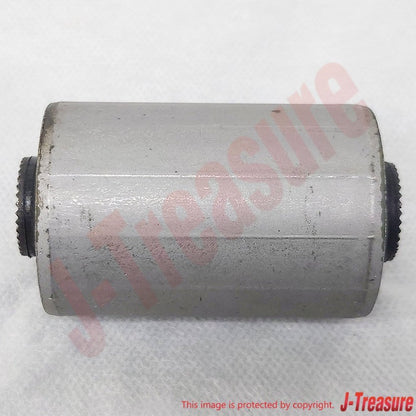 TOYOTA HIACE KDH200 Genuine Bush For Rear Spring Leaf NO.2 90389-14060 x2 set