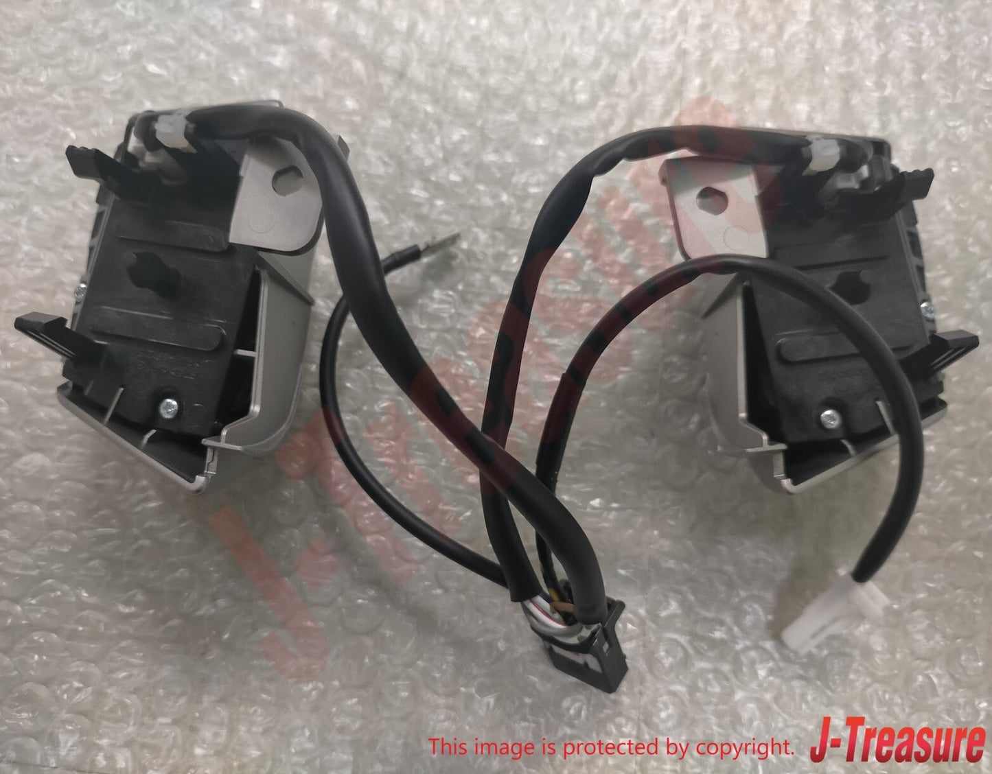 TOYOTA FJ CRUISER Genuine Steering Pad Radio Control Switch Assy 84250-35070 OEM