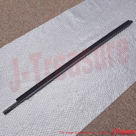 TOYOTA LAND CRUISER PRADO GRJ125 Genuine F/Door & Quarter Belt Moulding RH & LH