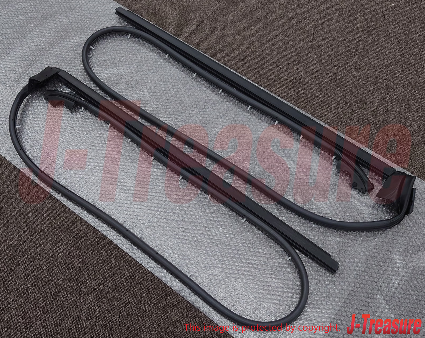 NISSAN GT-R R35 2009-2021 Genuine Front Door Weatherstrip RH & LH Set OEM