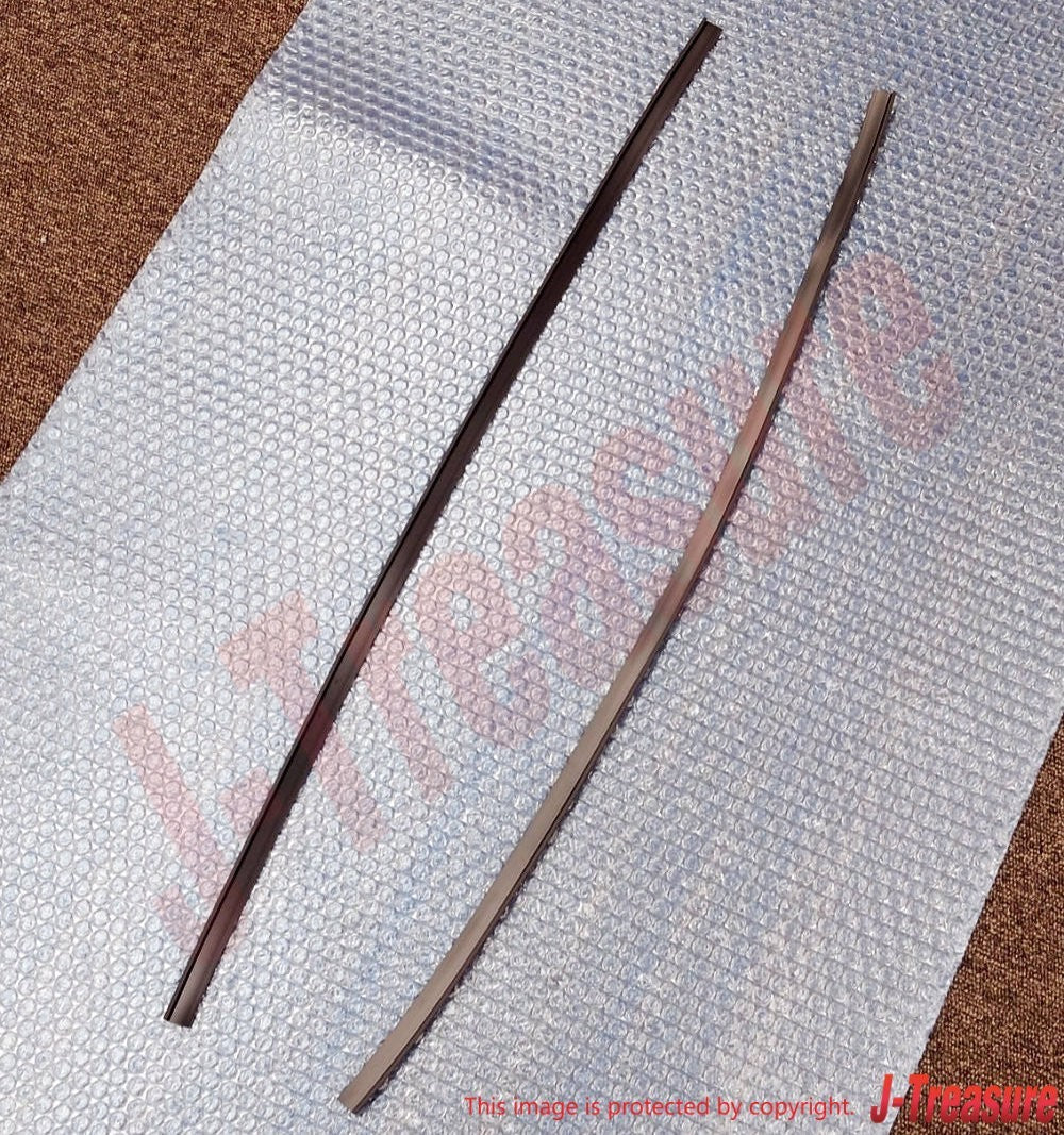 TOYOTA LAND CRUISER UZJ100 '98-07 Genuine Windshield O/S Upr & Side Moulding Set