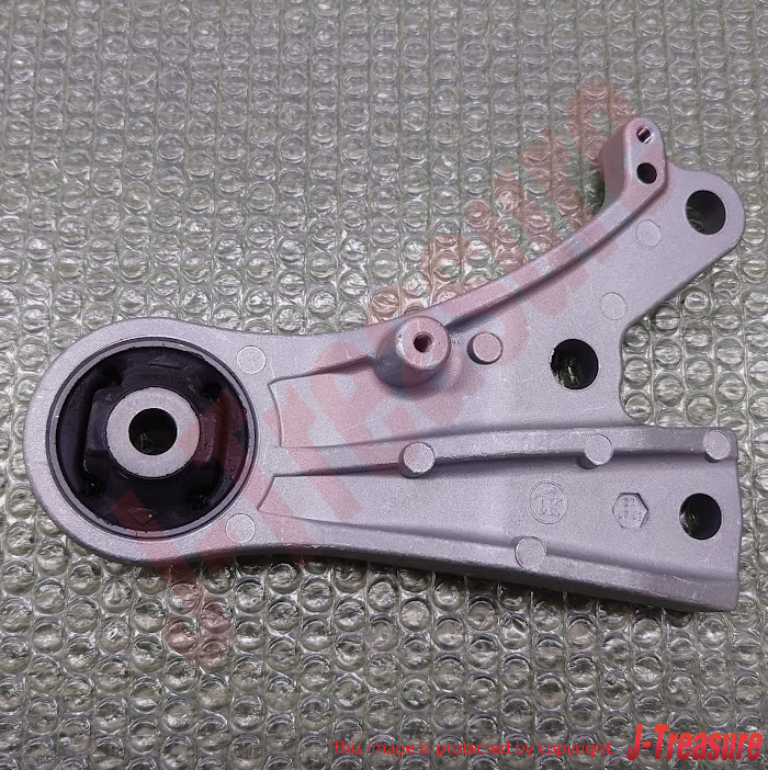 MITSUBISHI OUTLANDER GG2W 18-21 Genuine Rear Motor Mounting Bracket RH 3517A101