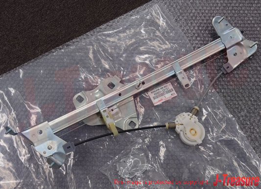 TOYOTA MARK2 JZX90 94-96 Genuine F/Door Window Regulator RH 69801-22151 OEM