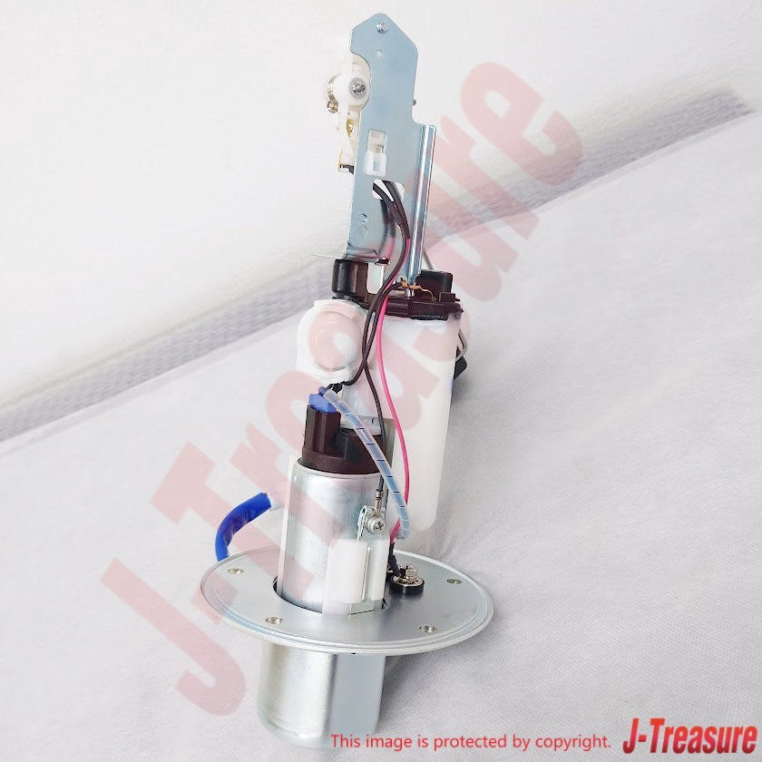 SUZUKI HAYABUSA GSX1300R 2008-2012 Genuine Fuel Pump Assy 15100-15H00 OEM
