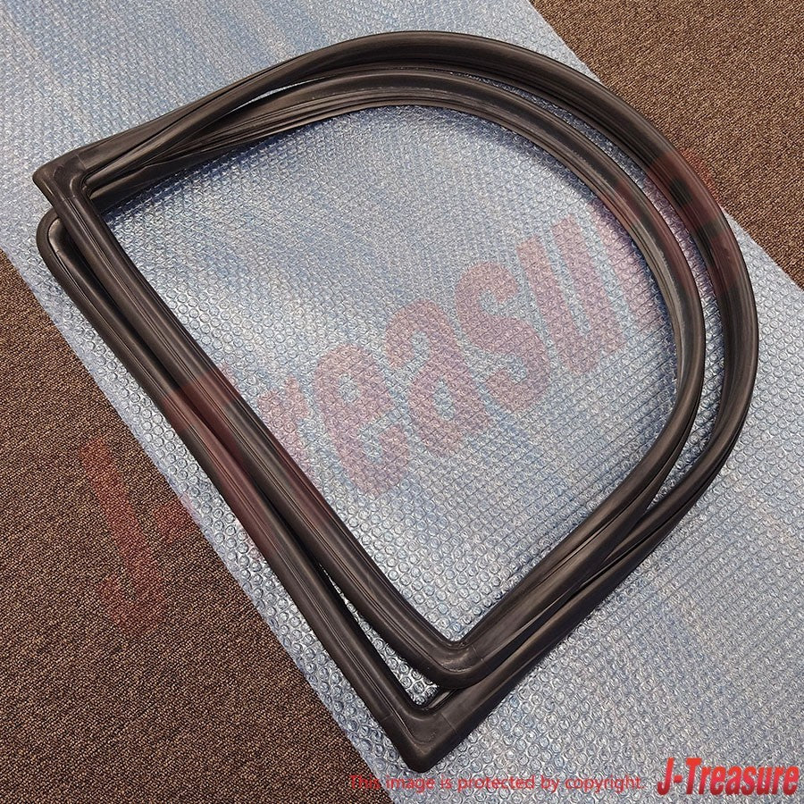 TOYOTA LAND CRUISER / PRADO 70 Series Genuine Front Windshield Weatherstrip OEM