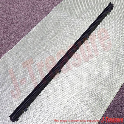 TOYOTA HARRIER LEXUS RX300 Genuine Front Door Inner Weatherstrip RH & LH Set OEM