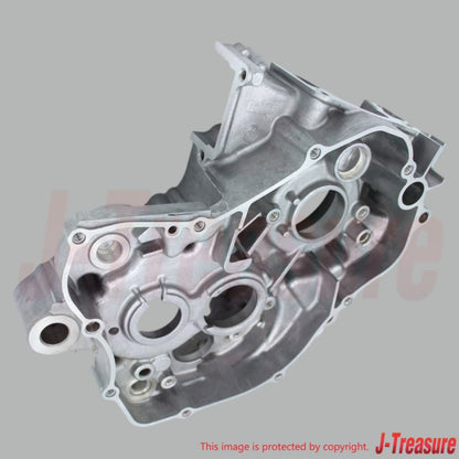 YAMAHA YZ125 '05-21 YZ125X '20-22 Genuine Crankcase No.2(RH) 1C3-15121-01-00