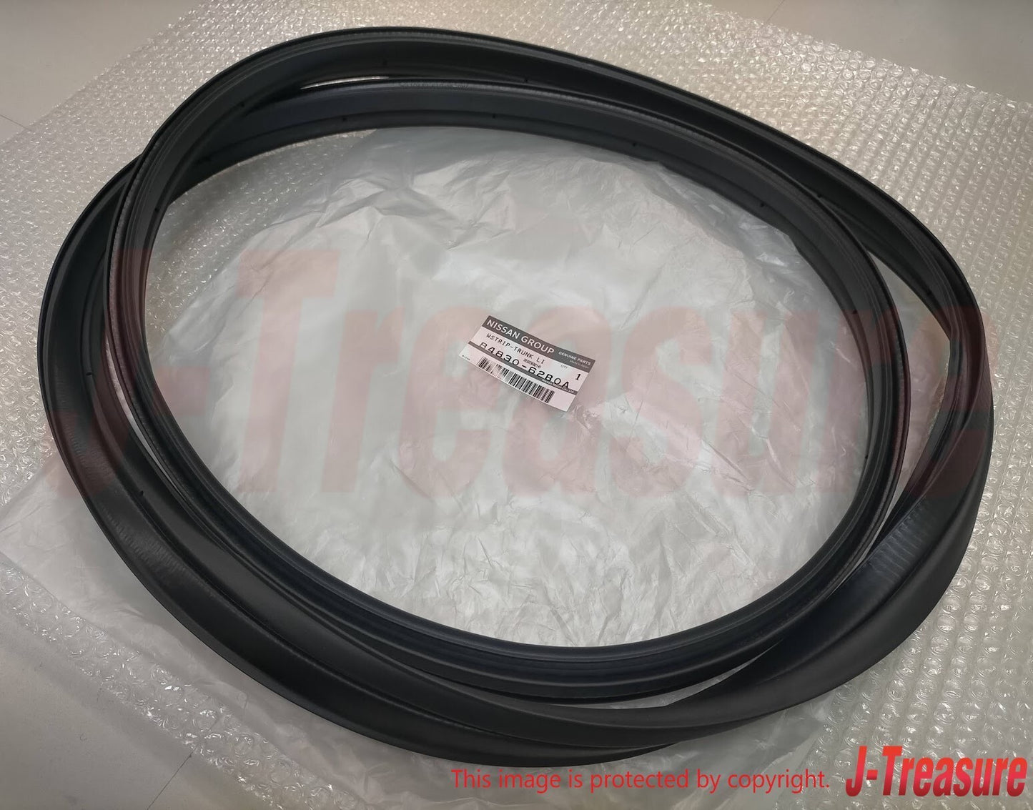 NISSAN GT-R R35 2011-2022 Genuine Trunk Lid Weatherstrip Seal 84830-62B0A OEM