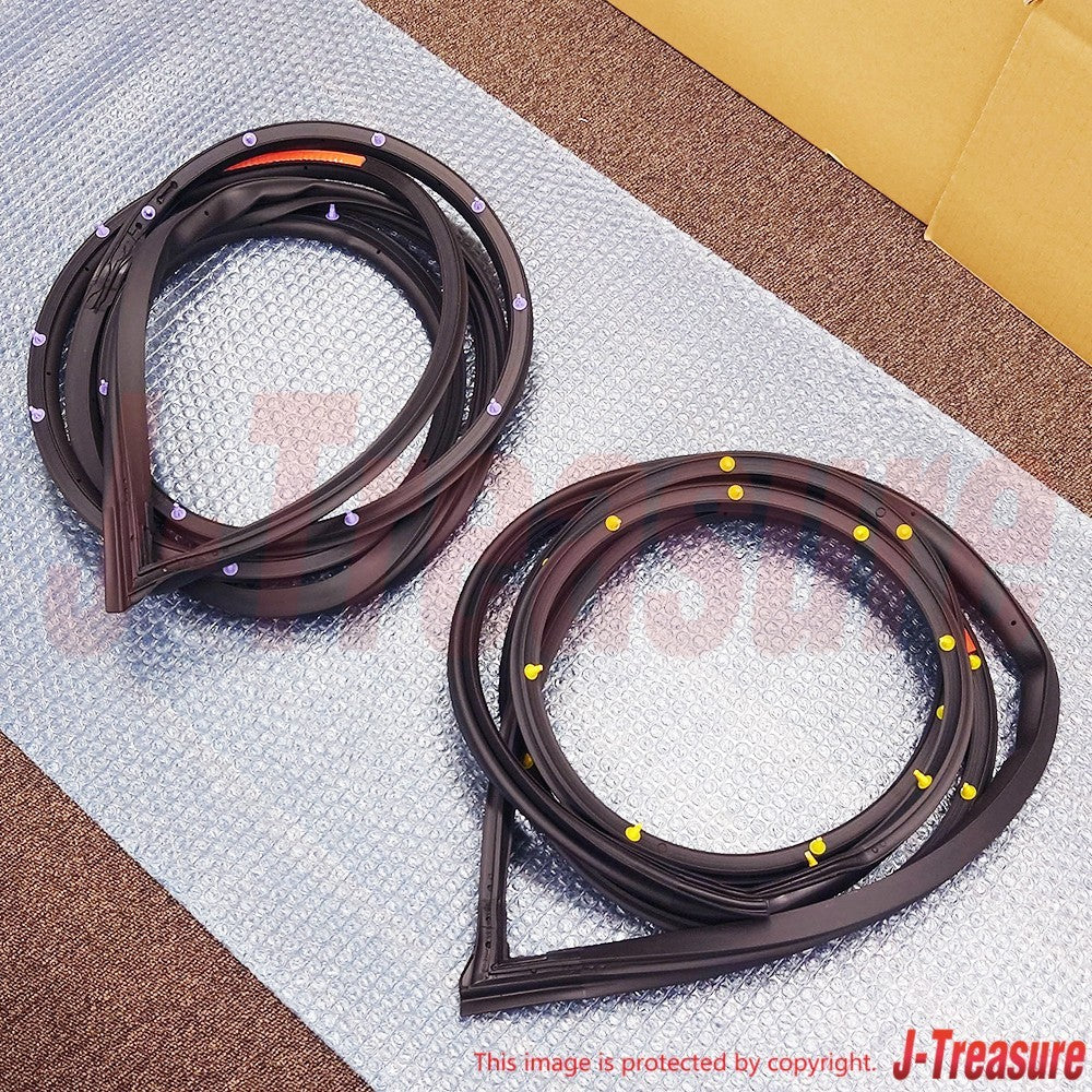 TOYOTA LAND CRUISER FZJ100 '98-07 Genuine Front Door Weatherstrip RH & LH Set