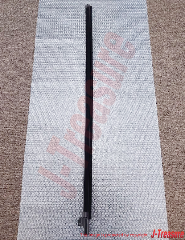 TOYOTA CELICA ZZT230 01-05 Genuine Front Door Belt Moulding RH & LH set OEM