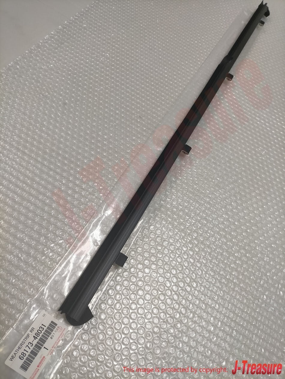 LEXUS RX330 04-06 Genuine Front & Rear Door Inner Weatherstrip RH & LH Set OEM
