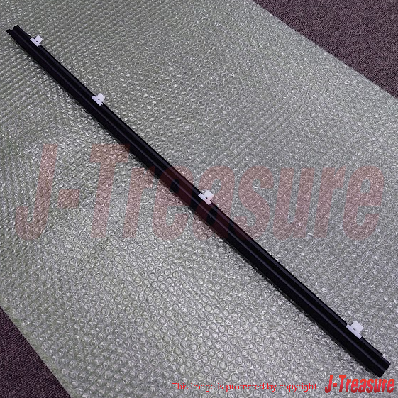 TOYOTA 4RUNNER VZN130 90-95 Genuine Fr/Door Glass Outer Weatherstrip RH & LH Set