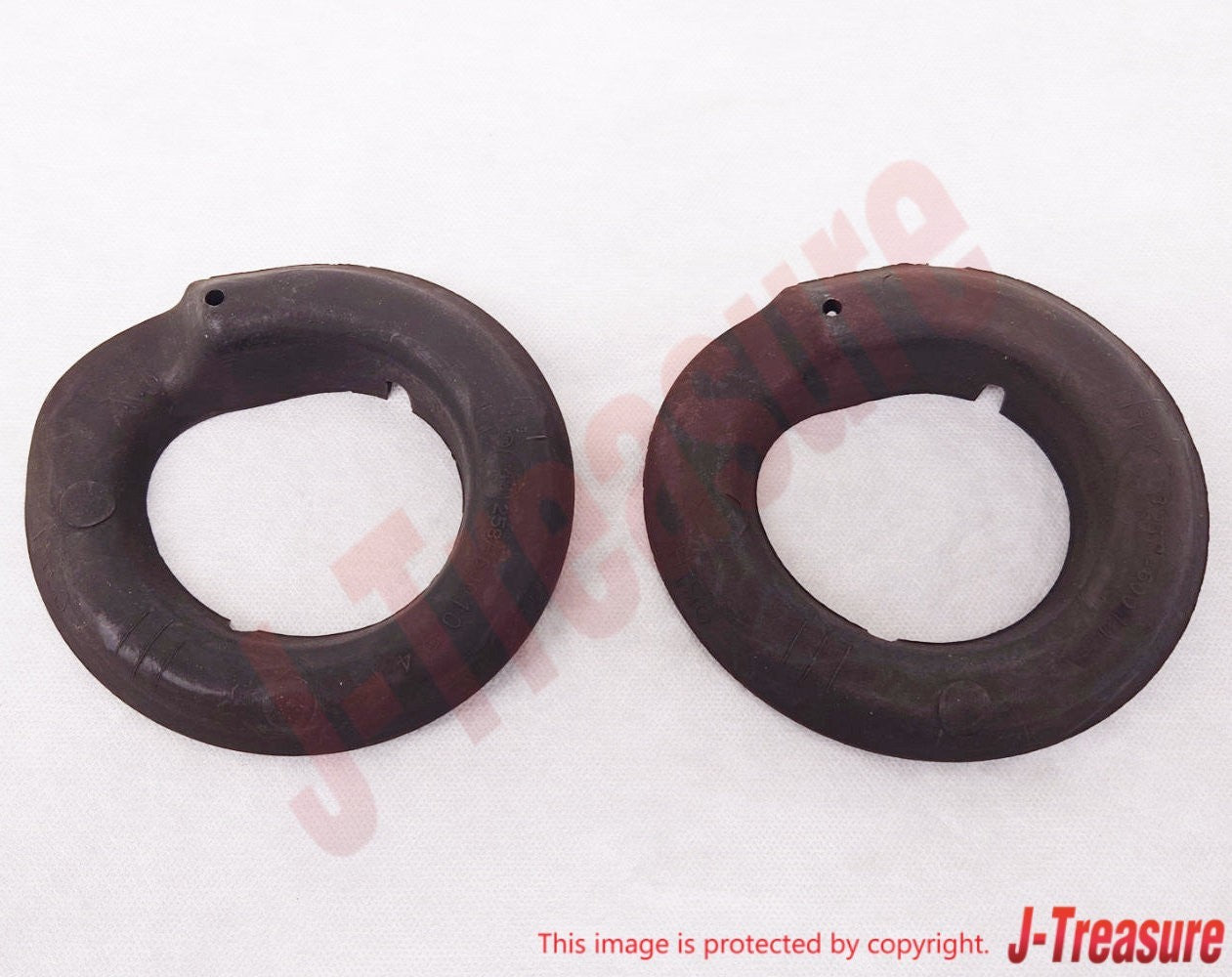 TOYOTA LAND CRUISER KZJ7# 1995 Genuine Rear Coil Spring Insulator Lower x2 Set