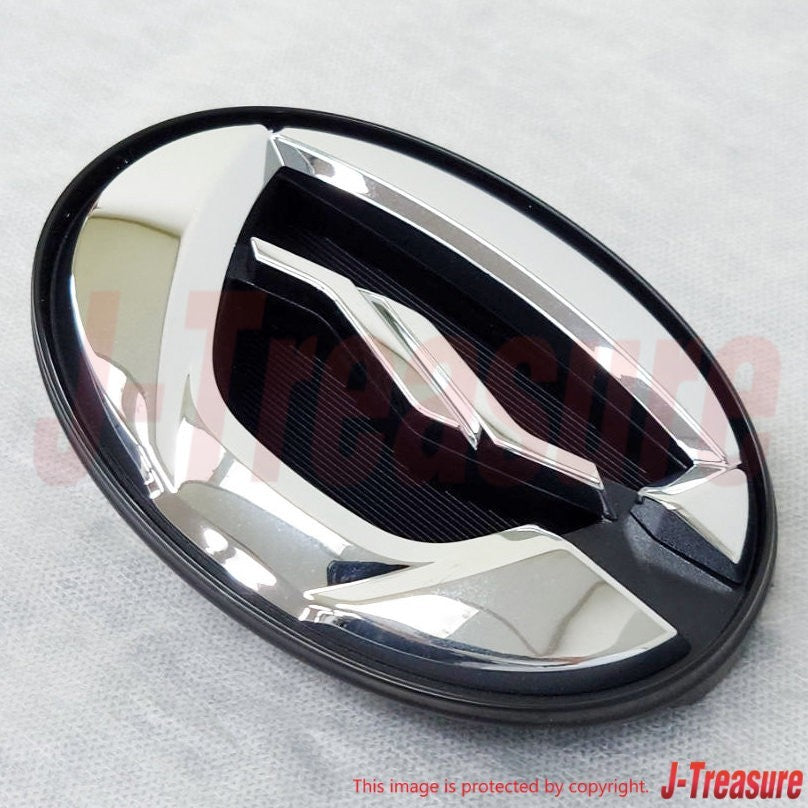 TOYOTA COROLLA RUMION NZE151 Genuine Front Radiator Grille Emblem 75311-12A90