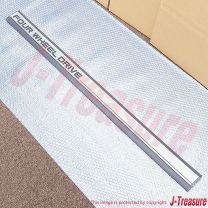 TOYOTA LAND CRUISER FZJ80 '95-97 Genuine Front Door Outside Moulding LH OEM