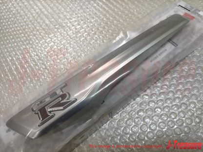 NISSAN GT-R R35 13-21 Genuine Emblem Finisher Front Fender Right & Left Set OEM