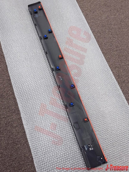 TOYOTA FJ CRUISER GSJ10 07-14 Genuine Front Door Outside Moulding Sub-Assy RH