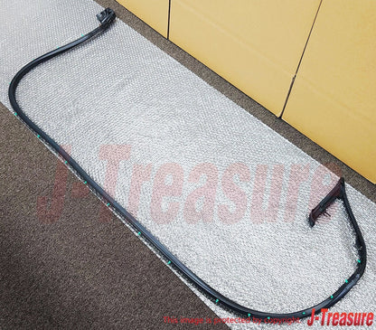 NISSAN SKYLINE GT-R BNR32 89-94 Genuine Front Door Weather Strip LH OEM RHD