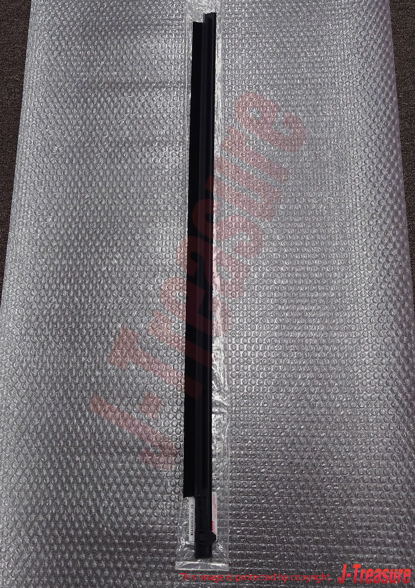 TOYOTA 4RUNNER 96-02 Genuine F/R Door Glass Outer Weatherstrip Assy RH & LH Set