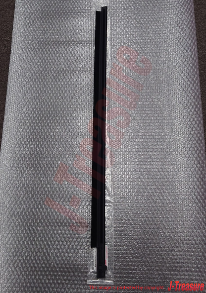TOYOTA 4RUNNER 96-02 Genuine F/R Door Glass Outer Weatherstrip Assy RH & LH Set