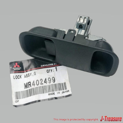 MITSUBISHI MONTERO V6#W V7#W 2001-2006 Genuine Glove box Lock MR402499 OEM