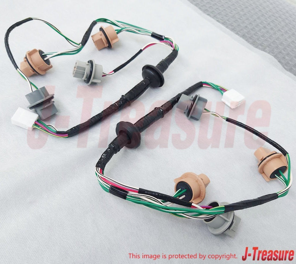 TOYOTA SUPRA JZA80 97-98 Genuine Tail Light Socket Harness 81555-14700 x2 Set