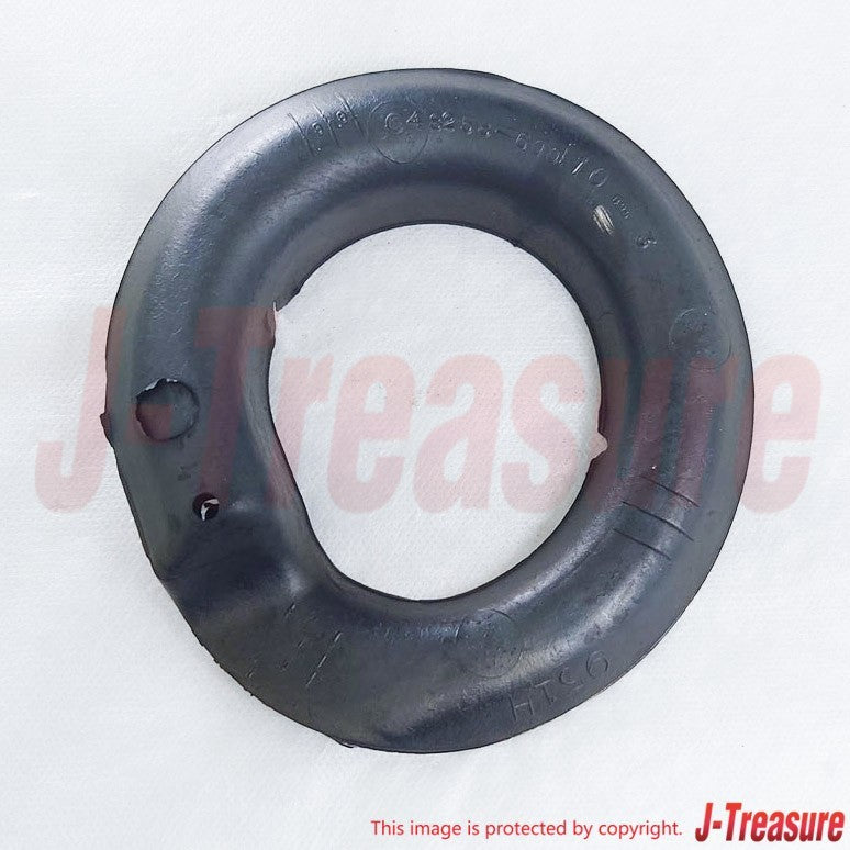 TOYOTA LAND CRUISER KZJ7# 1995 Genuine Rear Coil Spring Insulator Lower OEM