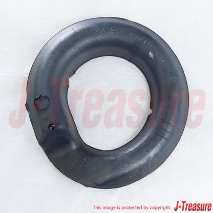 TOYOTA LAND CRUISER KZJ7# 1995 Genuine Rear Coil Spring Insulator Lower OEM