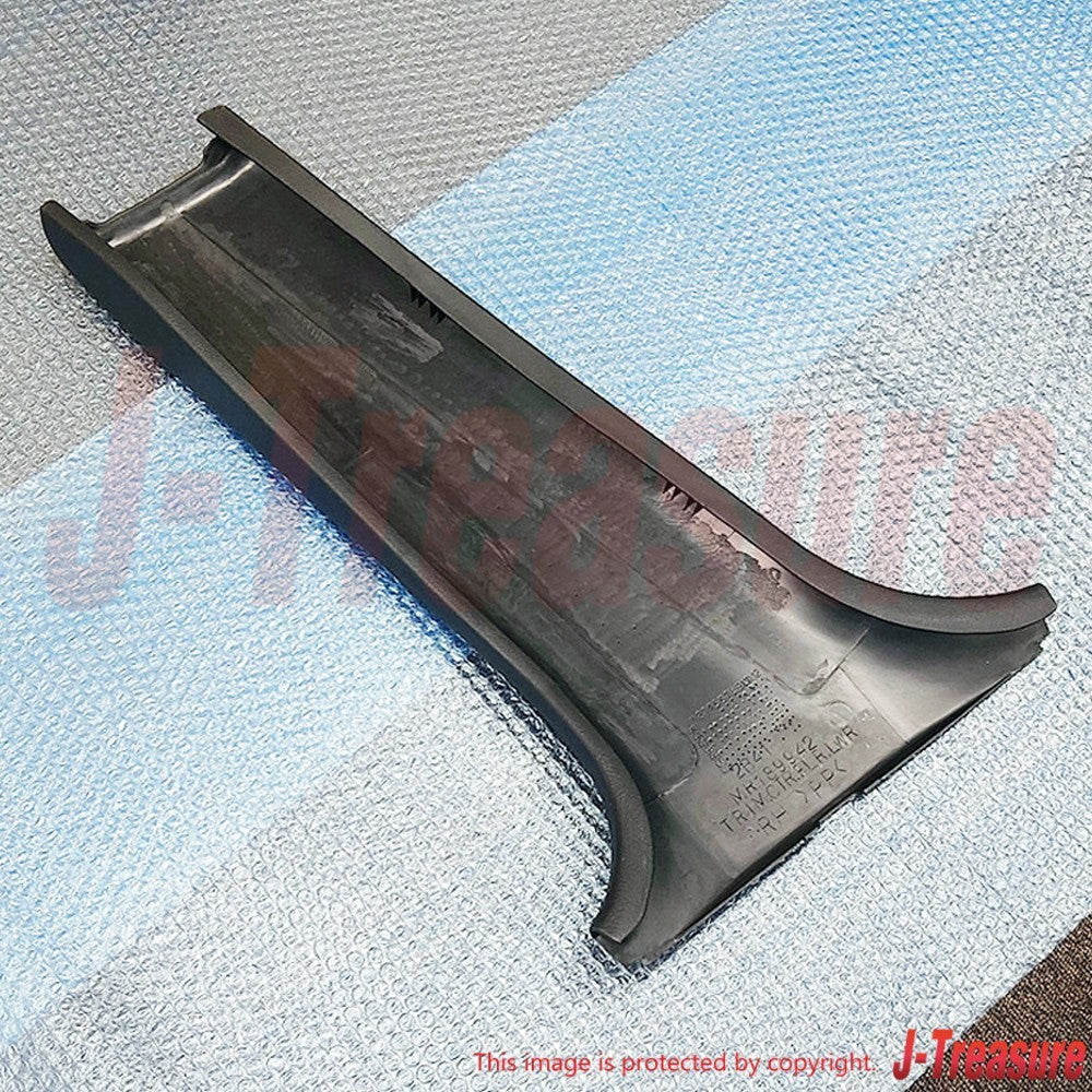 MITSUBISHI LANCER EVO 4 5 6 CN CP9A Genuine Center Pillar Trim Lwr RH & LH Set