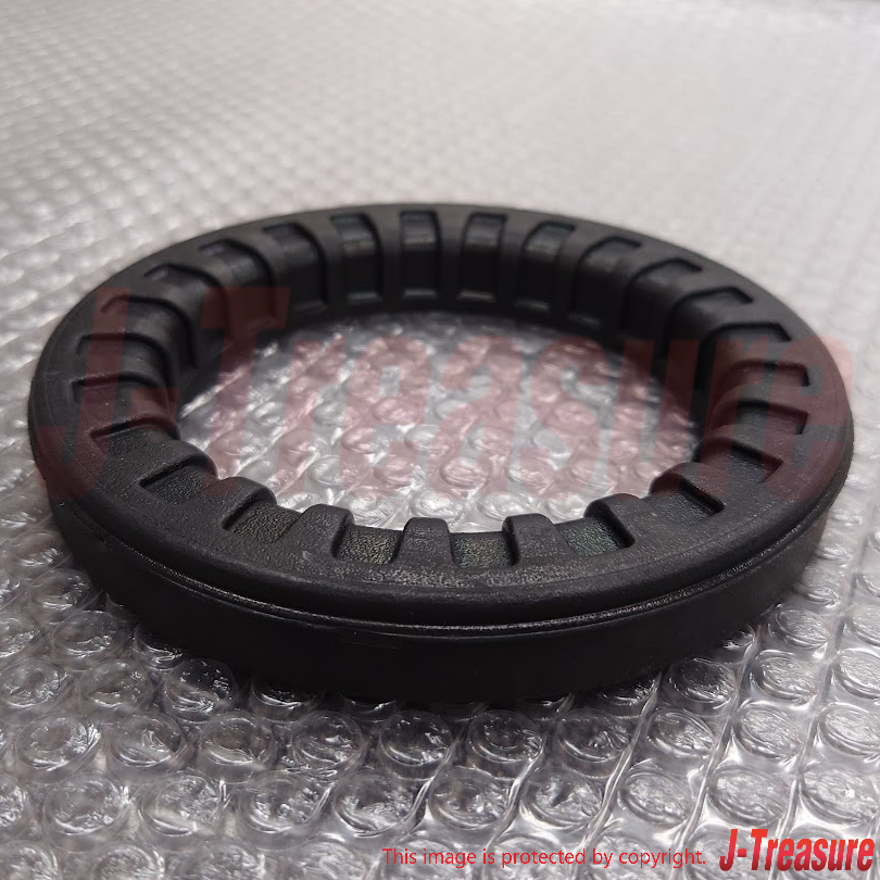 TOYOTA LEVIN TRUENO AE86 Genuine Rear Spring Insulator Upper & Lower Set OEM