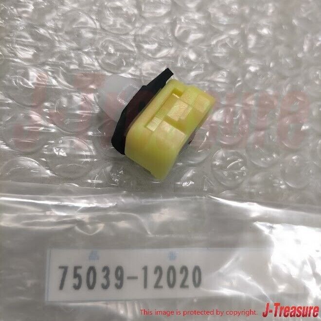 TOYOTA LEVIN TRUENO AE86 3Door Genuine Rear Quarter Glass Clips & Spacer Set OEM