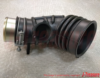 NISSAN SAFARI PATROL Y61 97/10-10/03 Genuine Air Duct Hose Pipe 16578-VC11B OEM