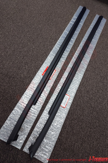 HONDA CR-X CRX EF8 '88-89 Genuine Front Door Window Molding Right & Left Set OEM