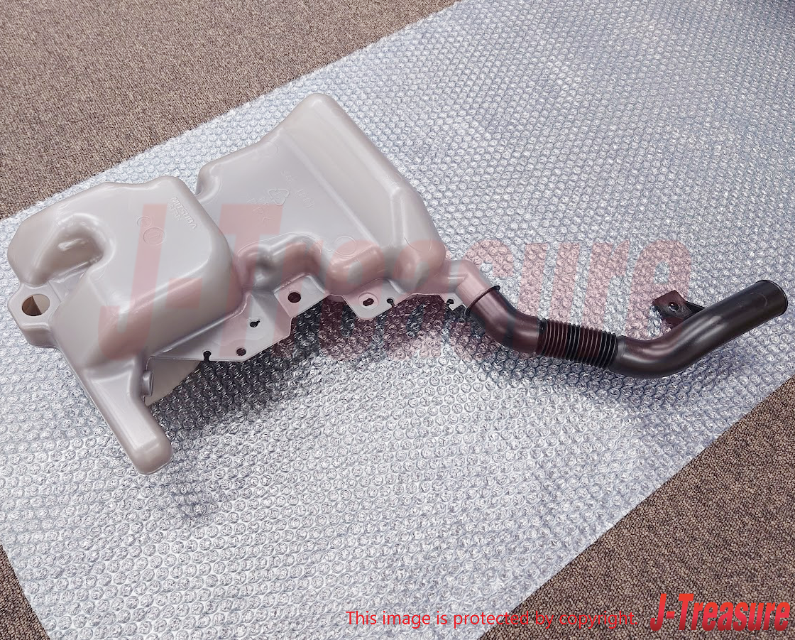 MITSUBISHI MONTERO SPORT K85W 99-04 Genuine Windshield Washer Tank MR495787 OEM
