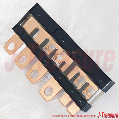 TOYOTA CAMRY (HYBRID) AXVH7# '18-24 Genuine Fusible Link Block Assy 82620-33140