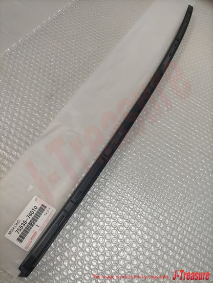 LEXUS CT200h ZWA10 11-17 Genuine Outside Windshield Moulding RH & LH Set OEM